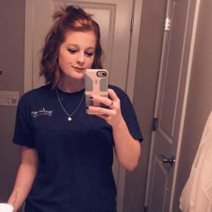 Meet your Posher, Alesha